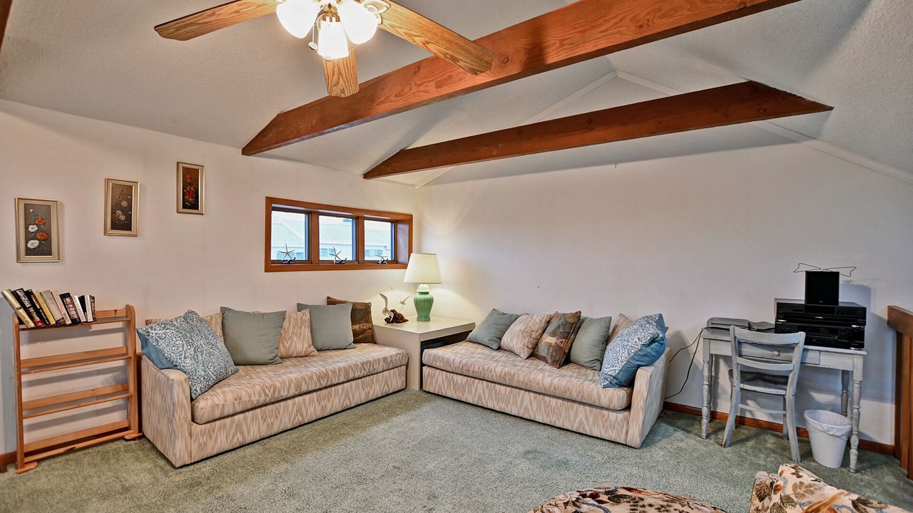Photo of Livingroom in Fenwick Island