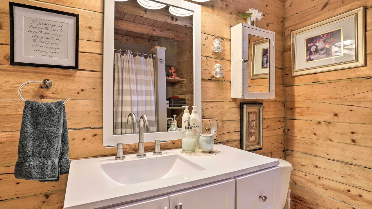 Photo of Bathroom in Knik-Fairview