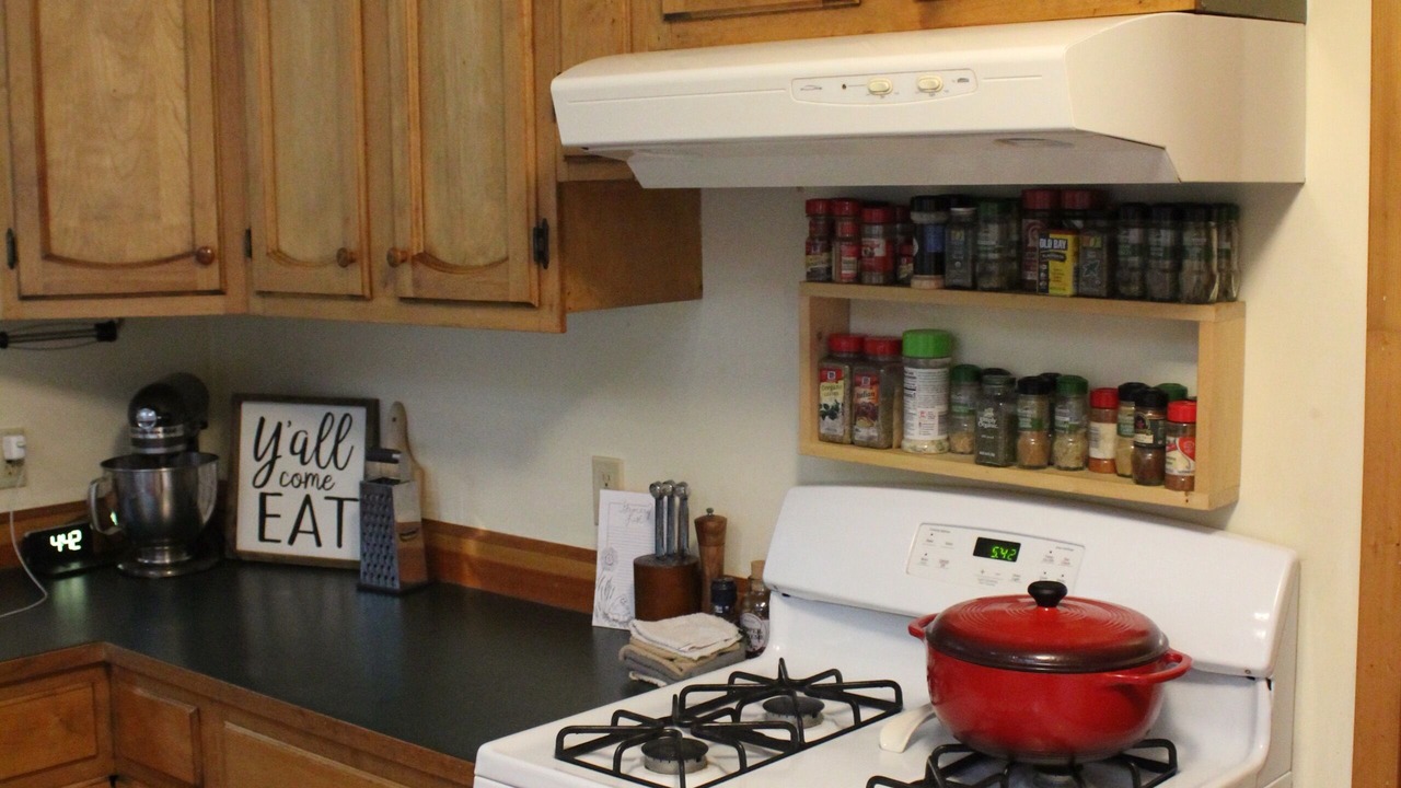 Photo of Kitchen in Chiniak