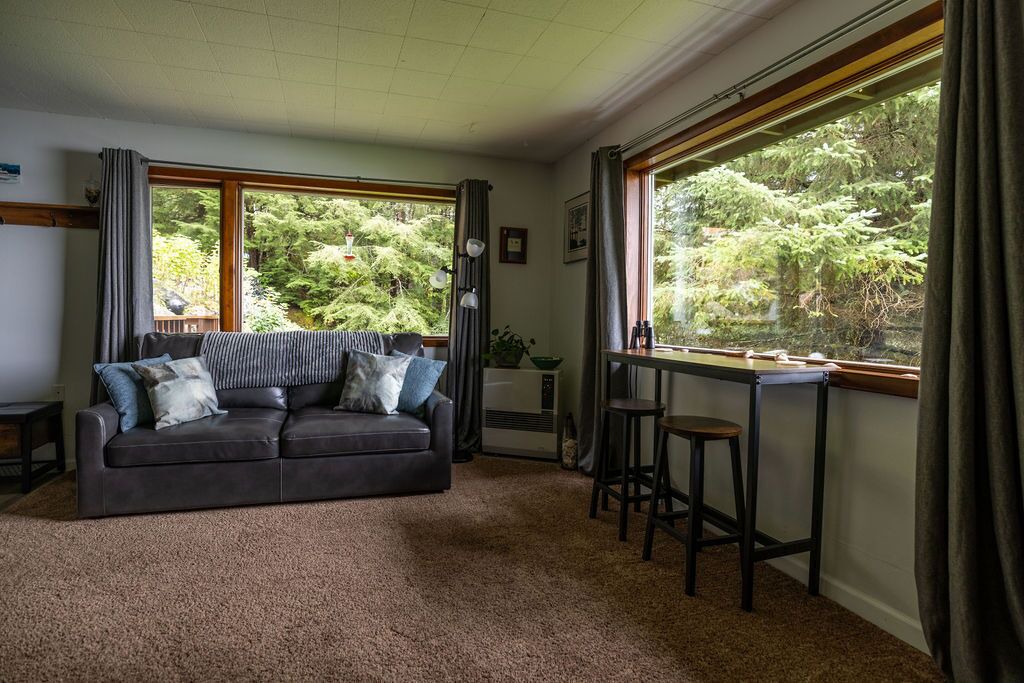 Photo of Livingroom in Sitka