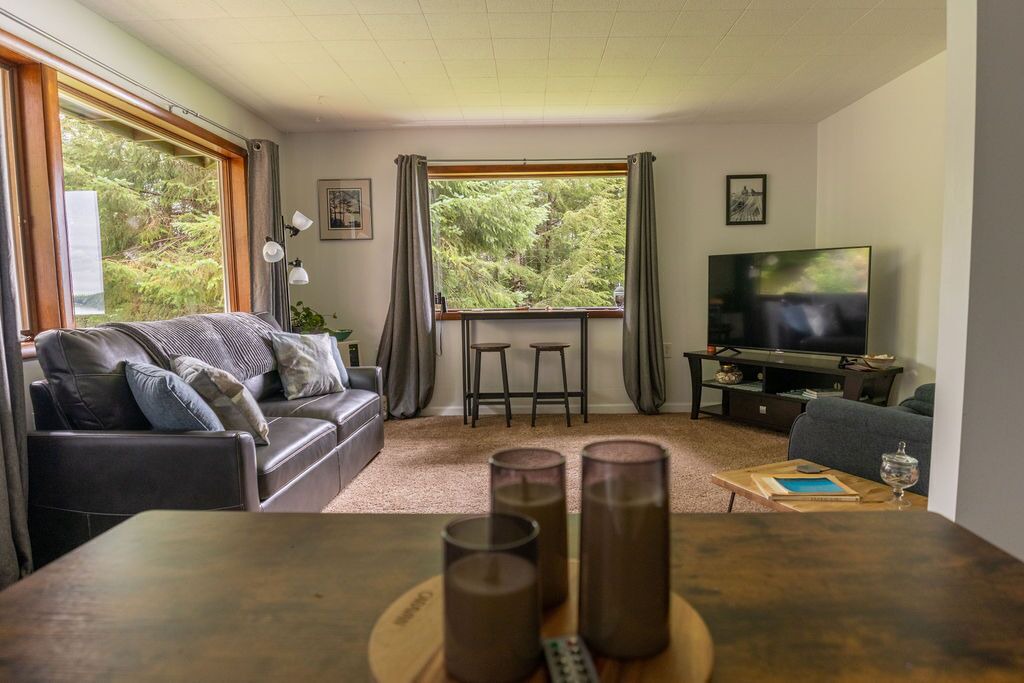 Photo of Livingroom in Sitka