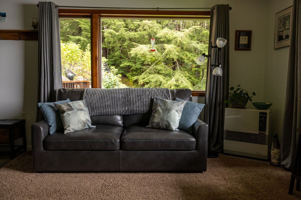 Photo of Livingroom in Sitka