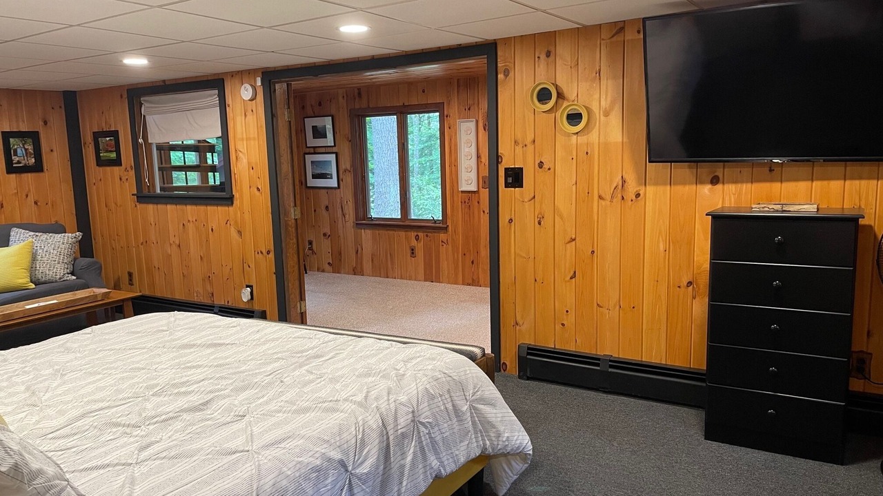 Photo of Bedroom in Oakland