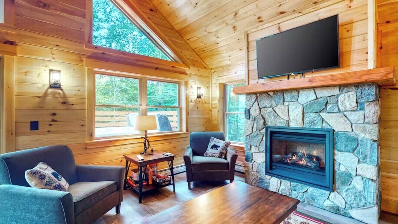 Photo of Livingroom in Carrabassett Valley