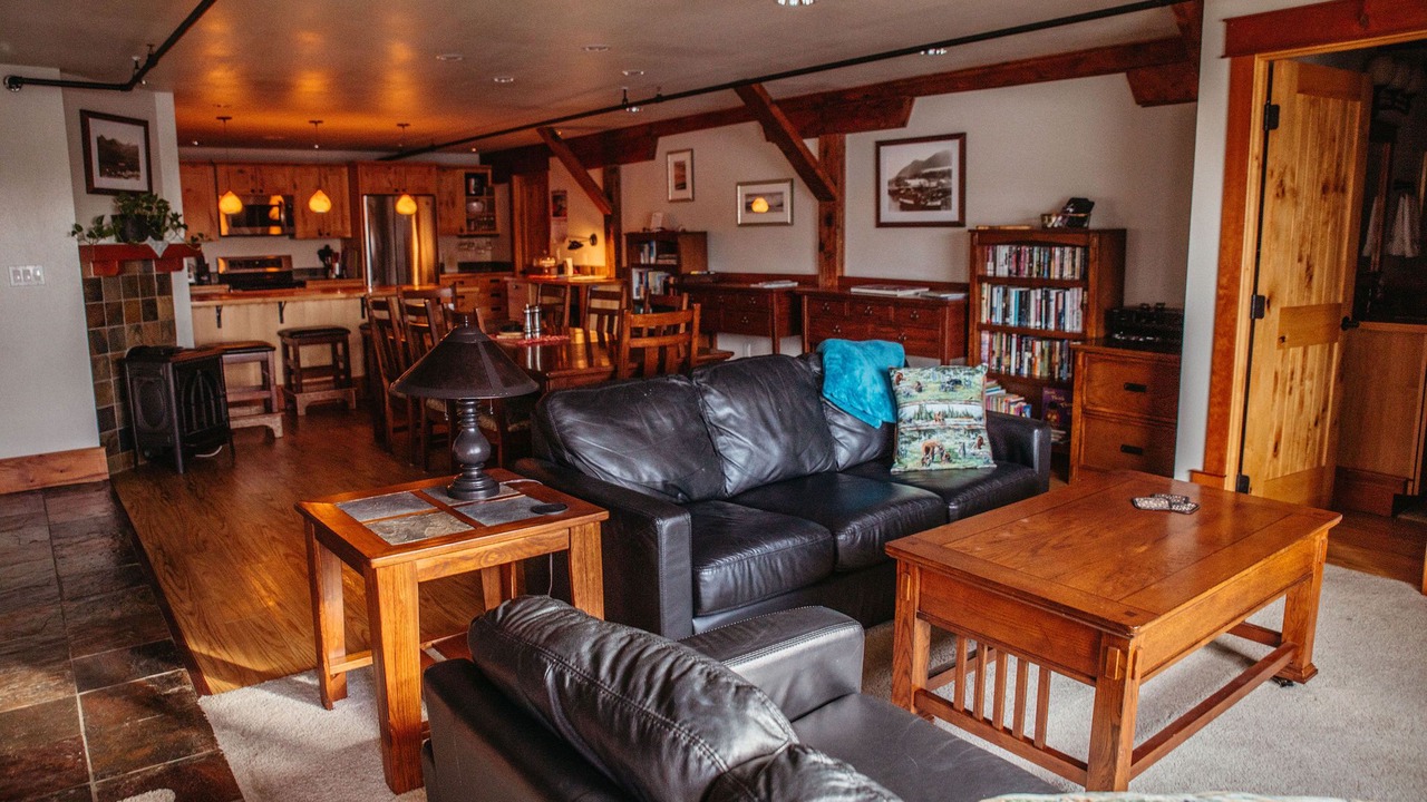 Photo of Livingroom in Sitka