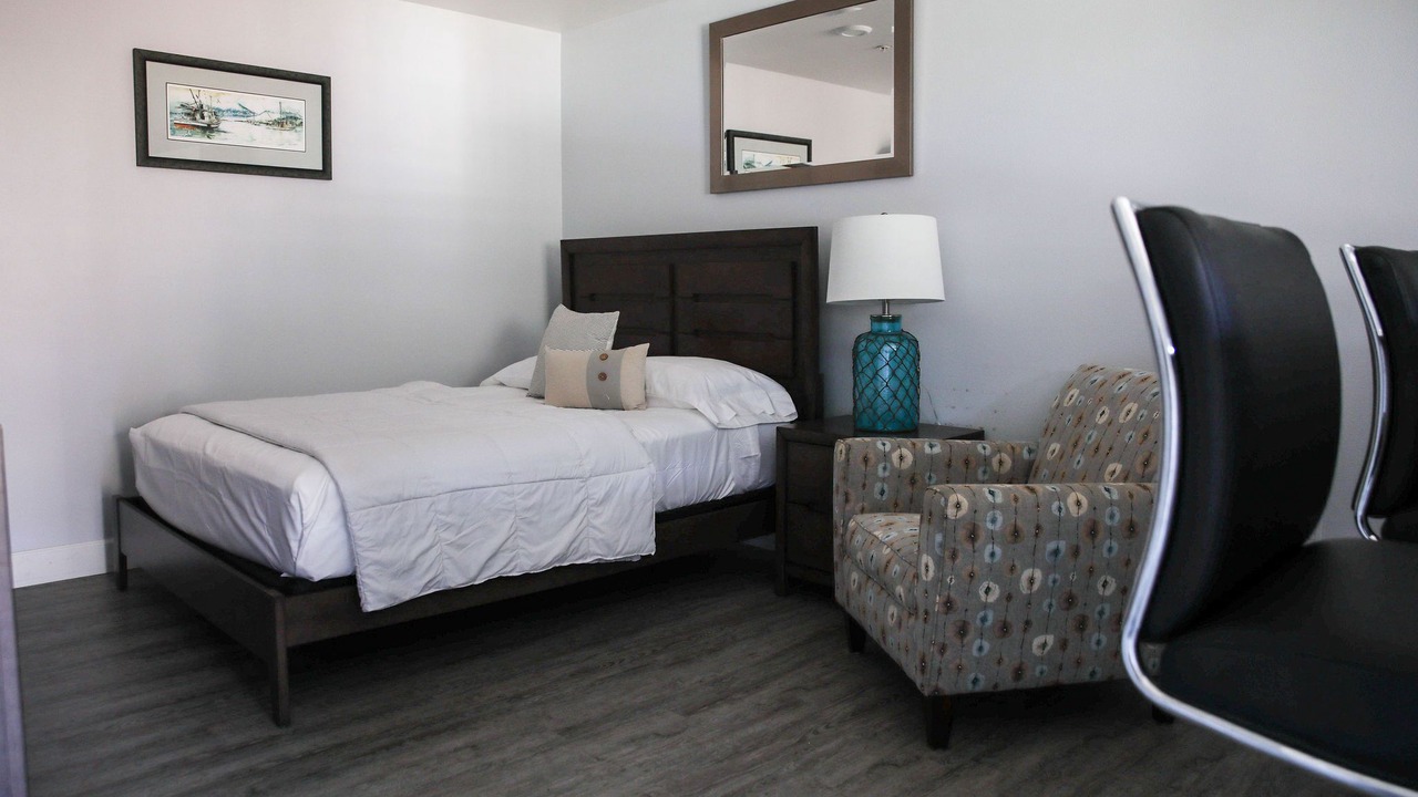 Photo of Bedroom in Sitka