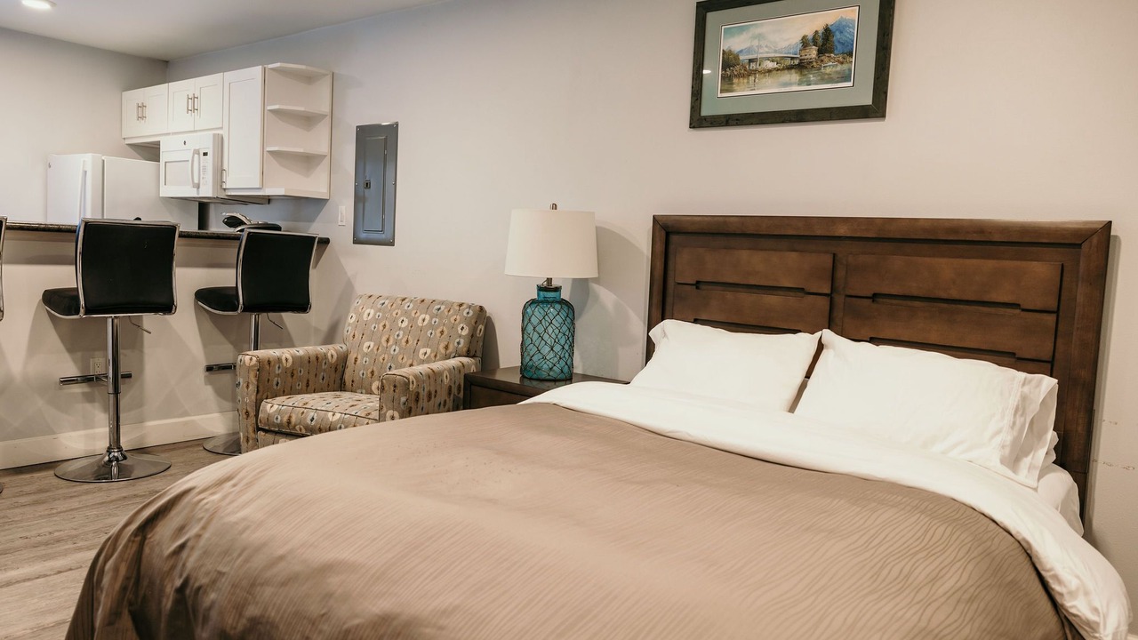 Photo of Bedroom in Sitka