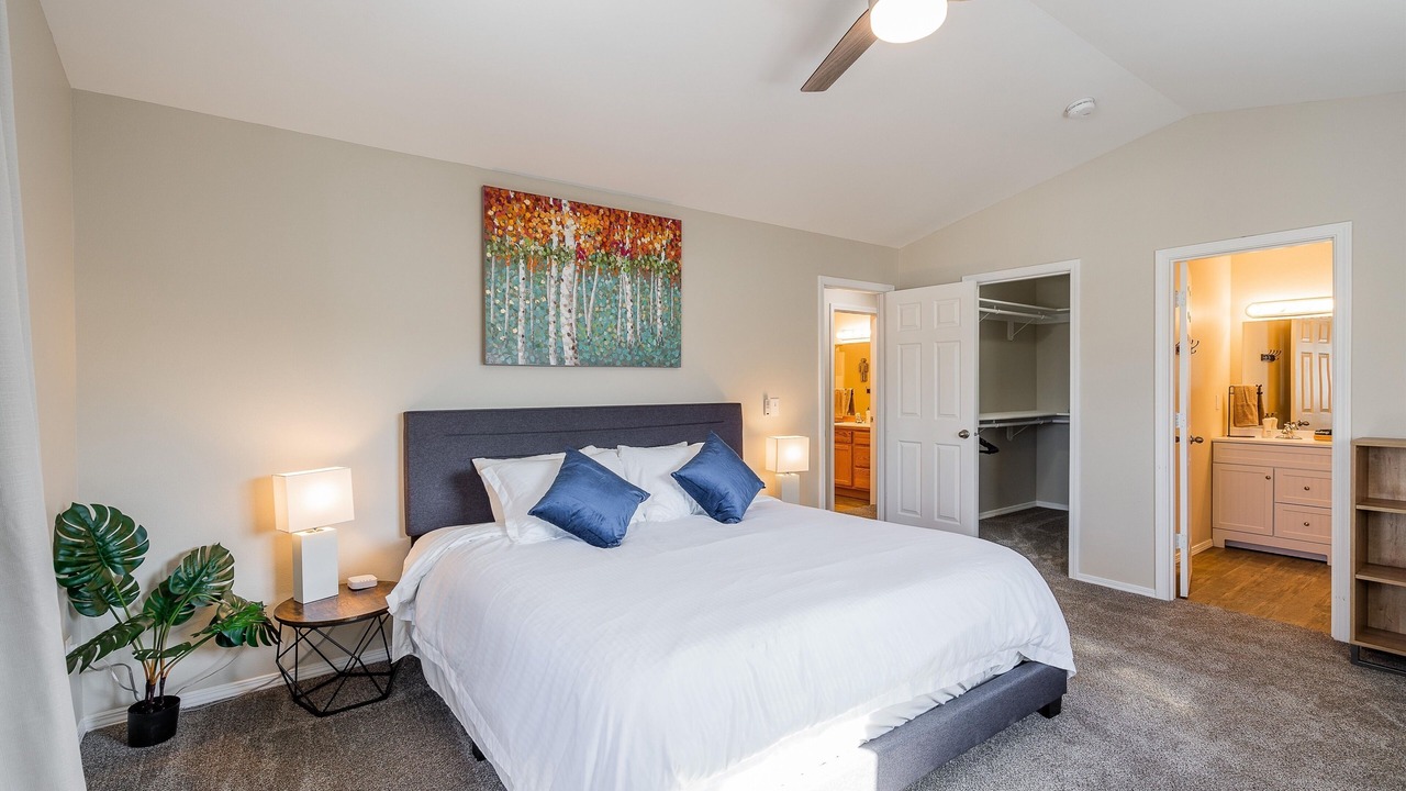Photo of Bedroom in Bayshore - Klatt