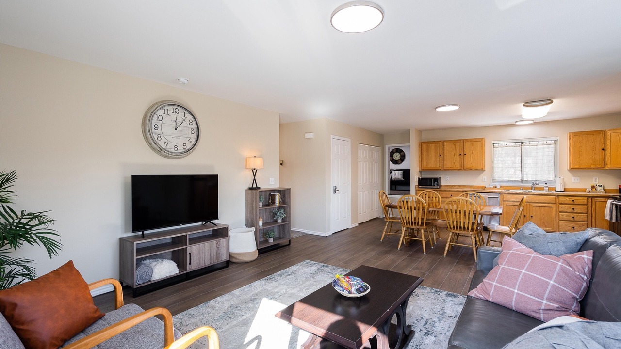 Photo of Livingroom in Bayshore - Klatt