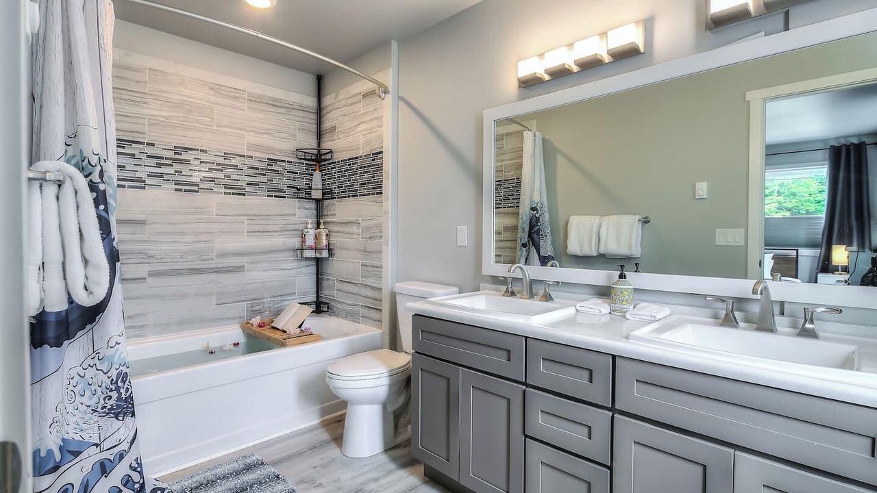 Photo of Bathroom in Mendenhaven