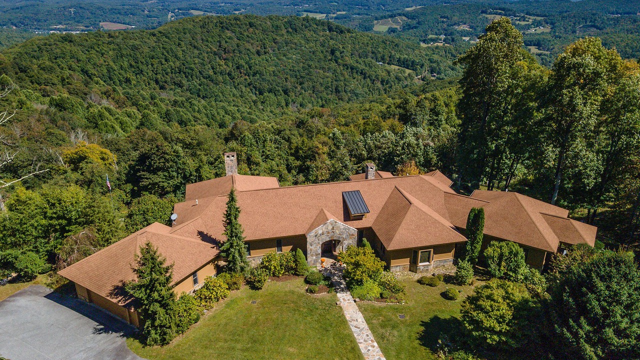 Photo of Outdoor in Spruce Pine