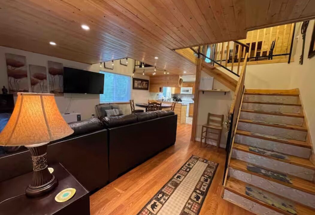 Photo of Livingroom in Knik-Fairview