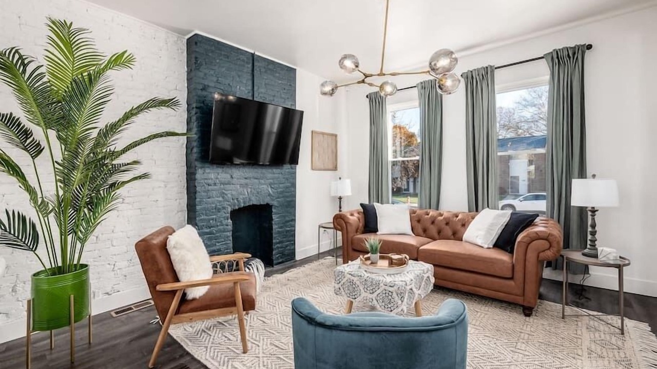 Photo of Livingroom in Near East Columbus