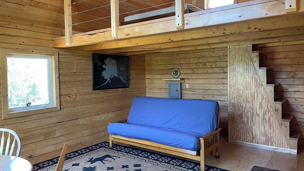 Photo of Livingroom in McCarthy