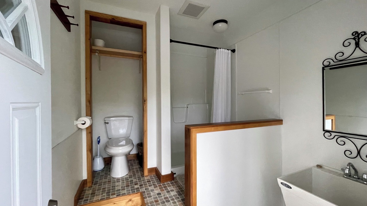 Photo of Bathroom in McCarthy