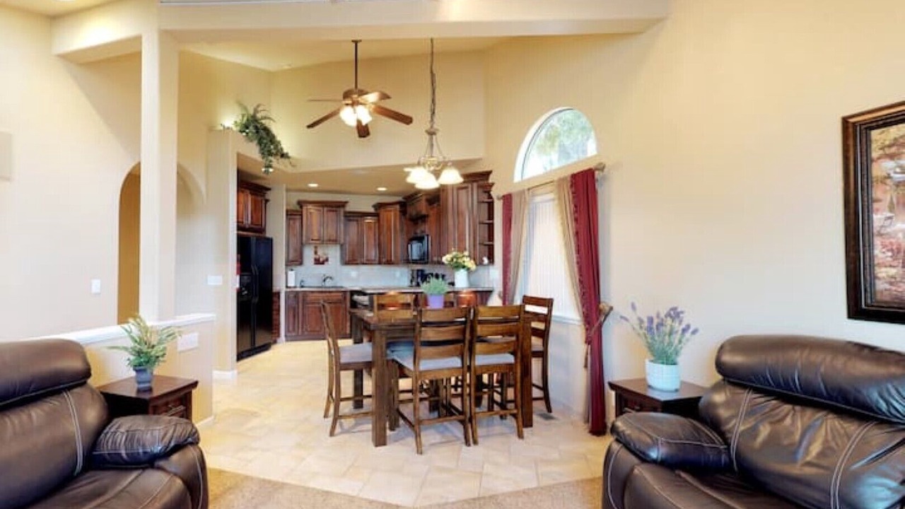 Photo of Livingroom in Castro Valley