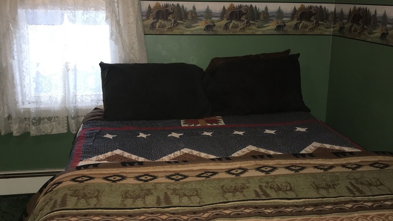 Photo of Bedroom in Eagle Lake