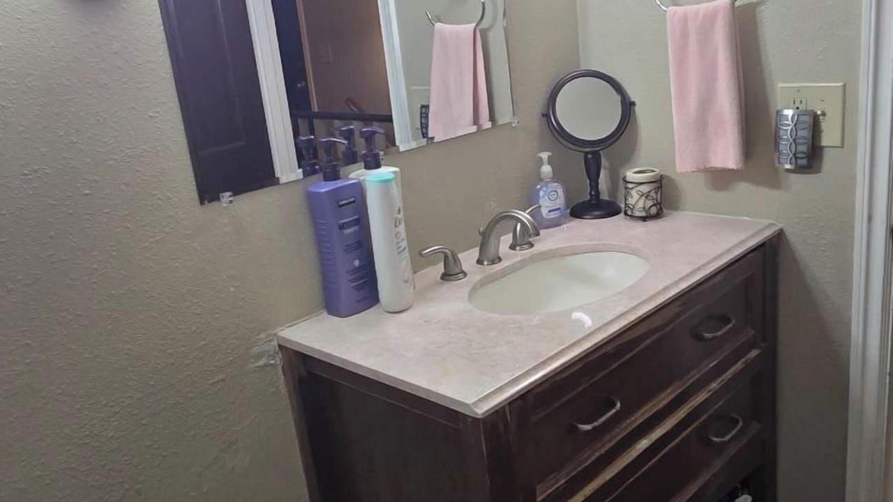 Photo of Bathroom in Mendenhaven