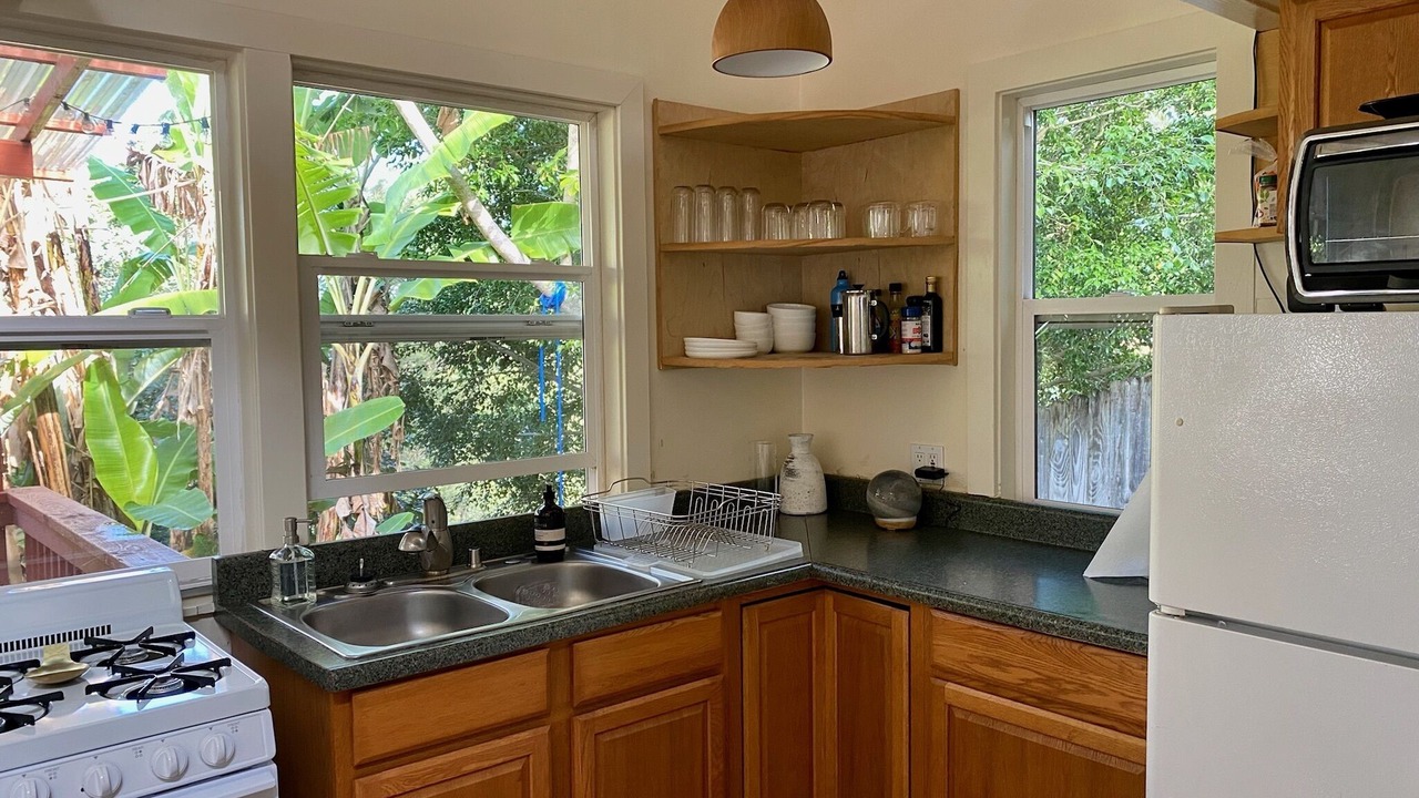Photo of Kitchen in Makawao