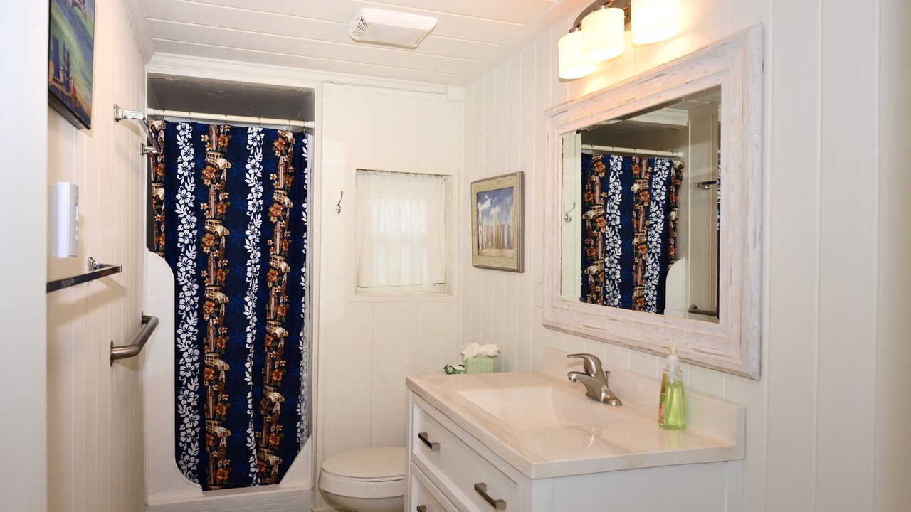 Photo of Bathroom in Rehoboth by the Sea
