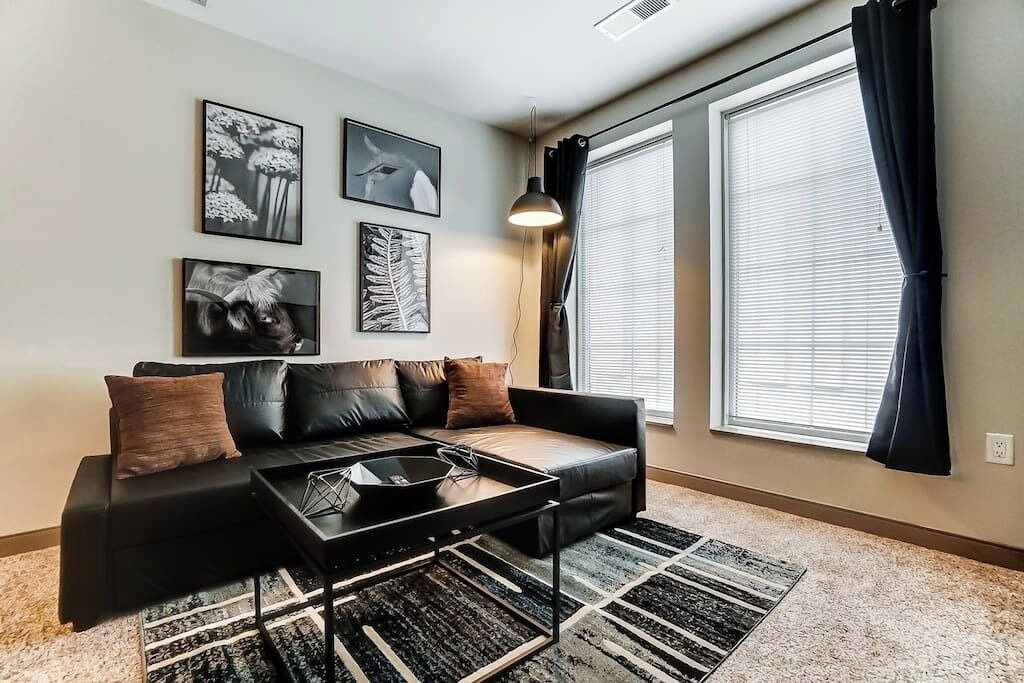 Photo of Bedroom in Uptown District