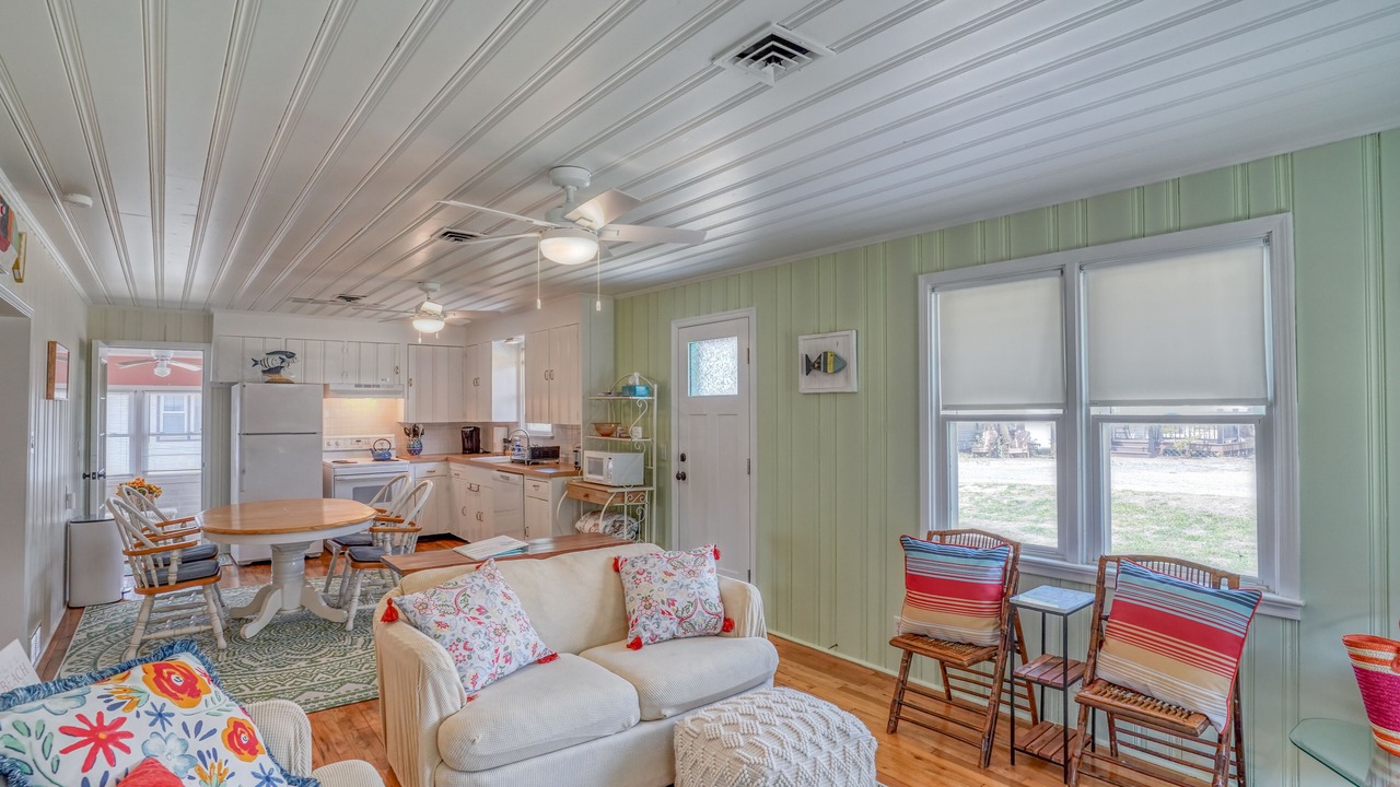 Photo of Bedroom in Broadkill Beach