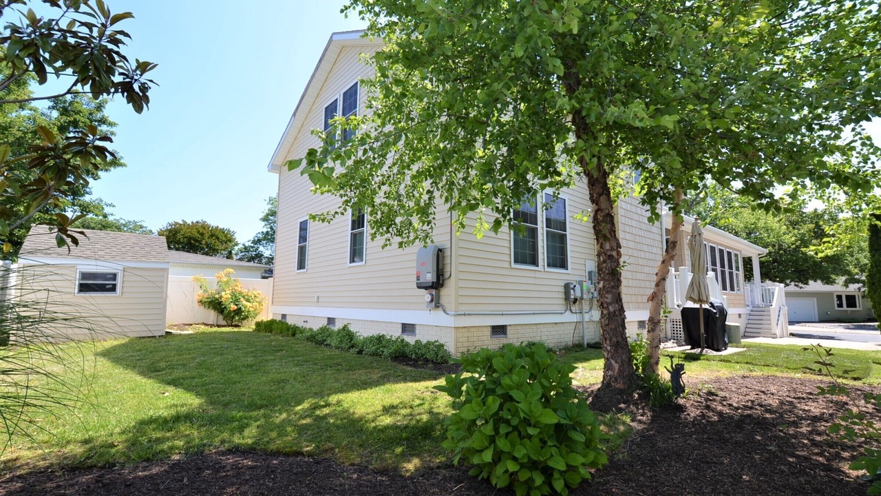 Photo of Outdoor in Country Club Estates