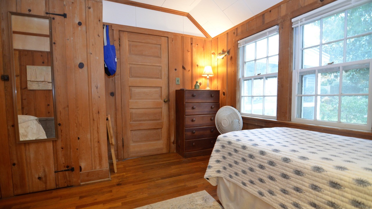 Photo of Bedroom in The Pines