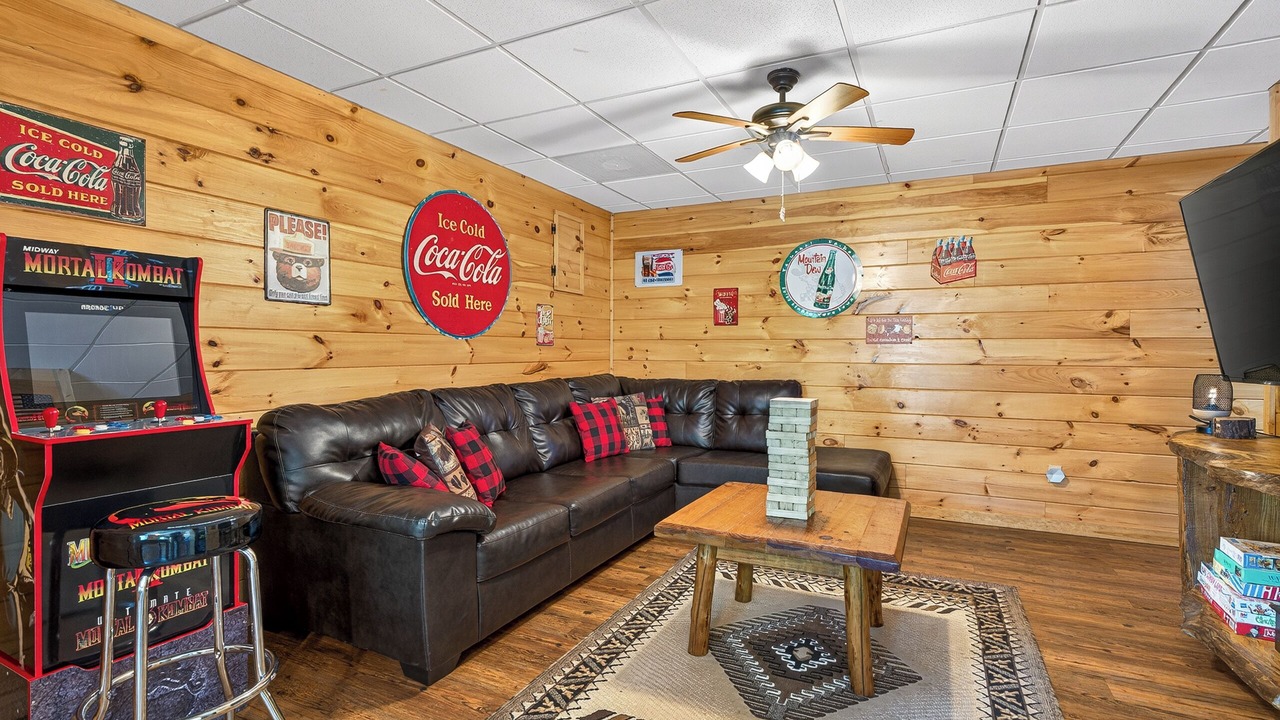 Photo of Livingroom in Ellijay