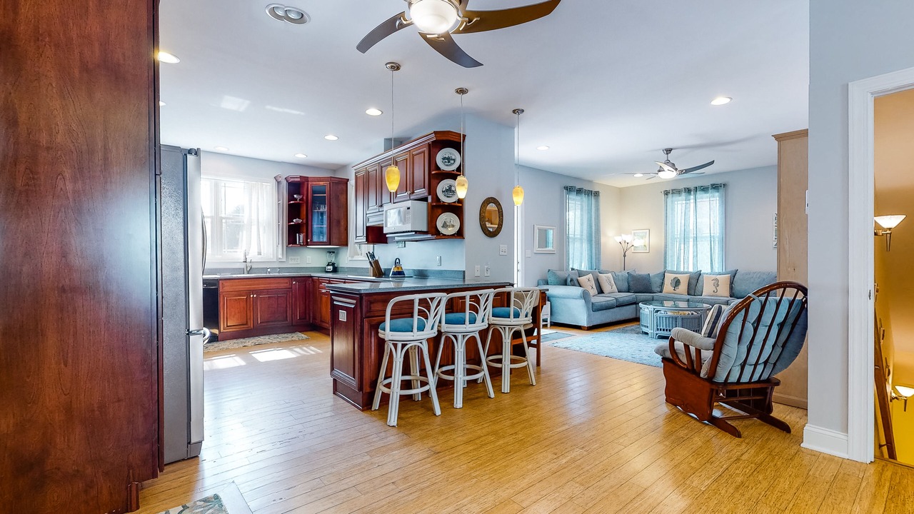 Photo of Livingroom in Country Club Estates