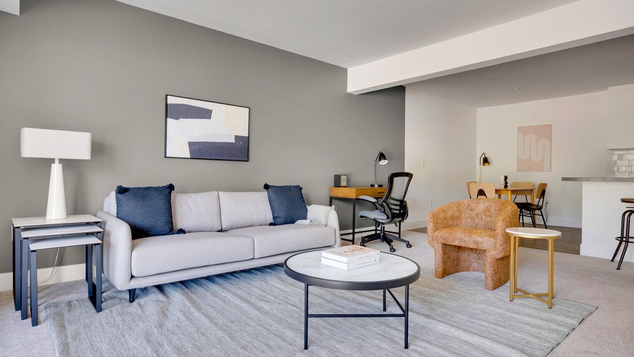 Photo of Livingroom in Sharon Heights