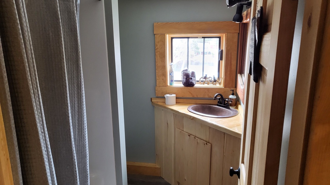 Photo of Bathroom in Rockwood