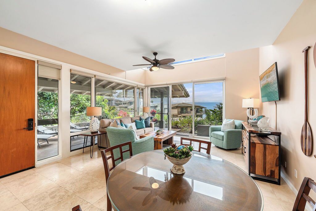 Photo of Livingroom in Napili