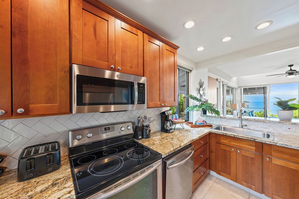 Photo of Kitchen in Napili
