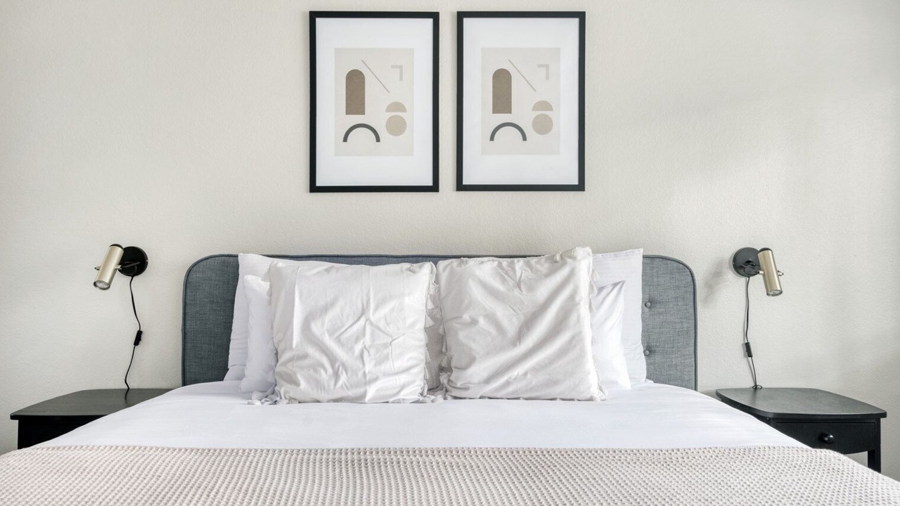 Photo of Bedroom in Mountain View