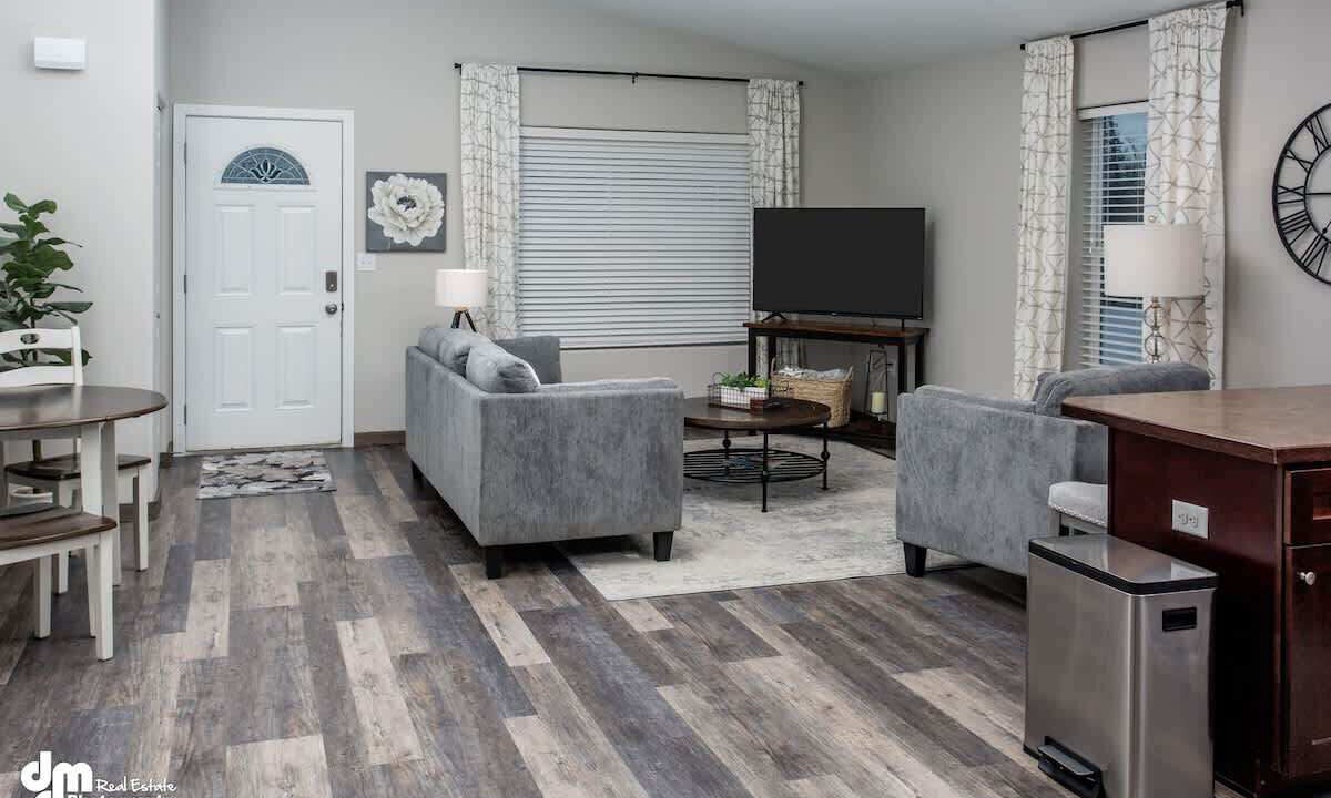 Photo of Bedroom in Meadow Lakes