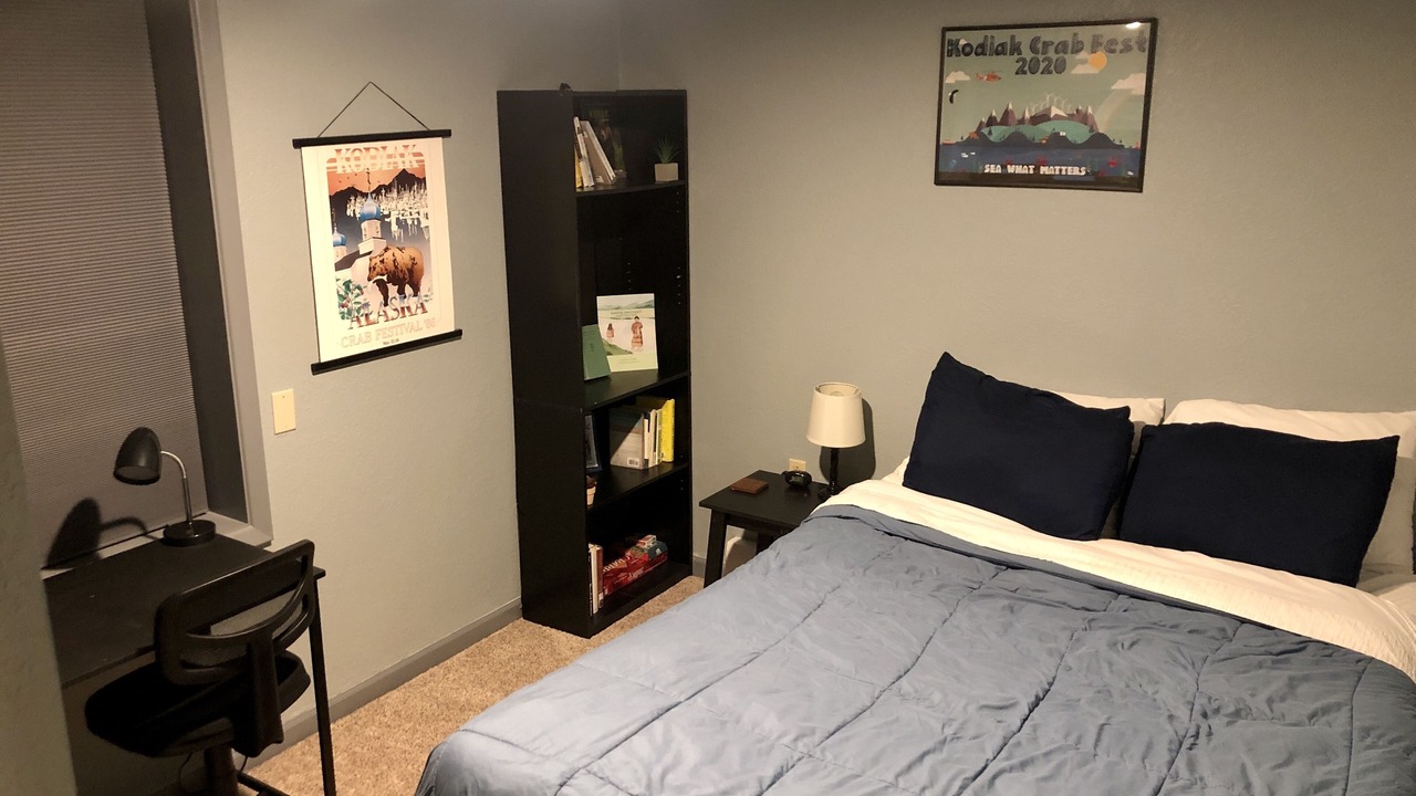 Photo of Bedroom in Kodiak
