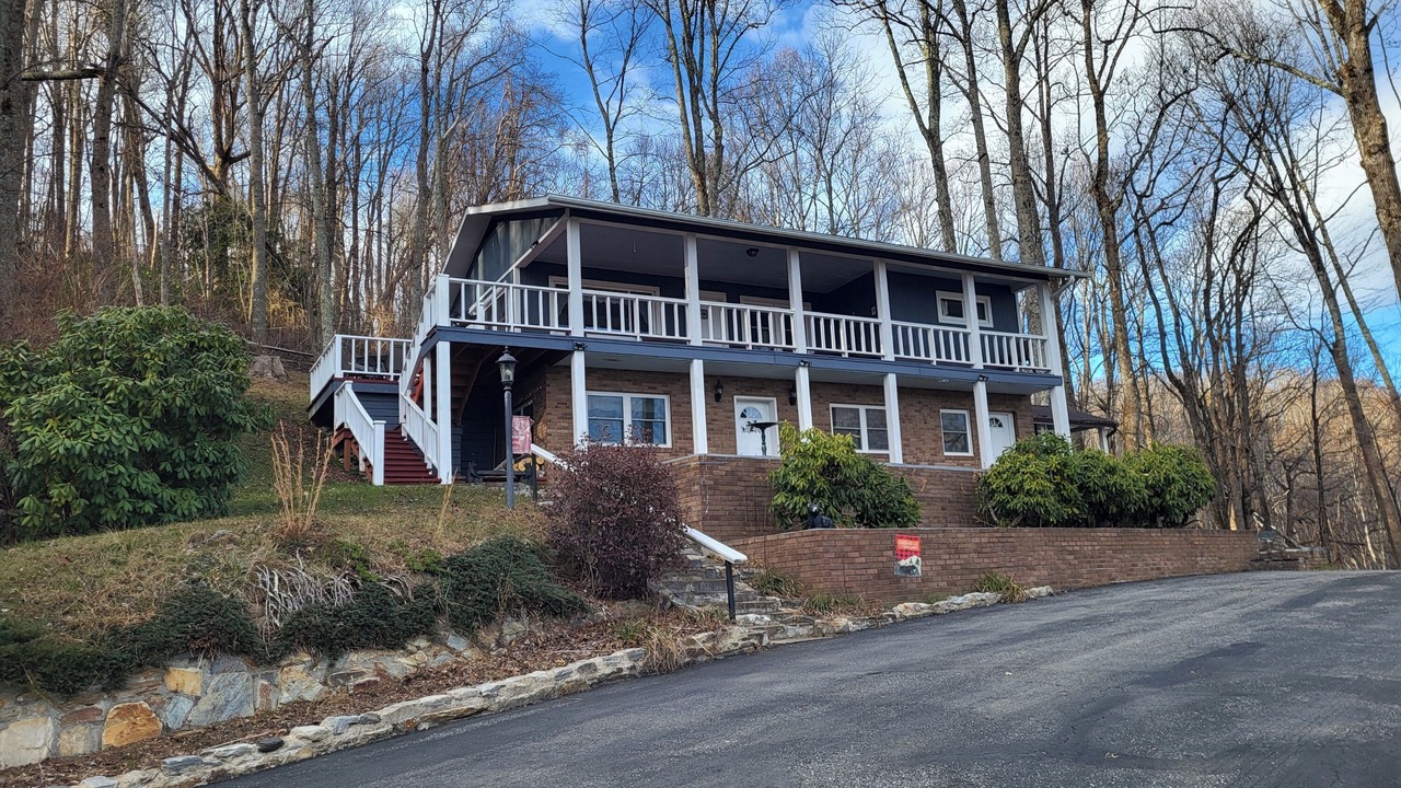 Photo of Outdoor in Spruce Pine