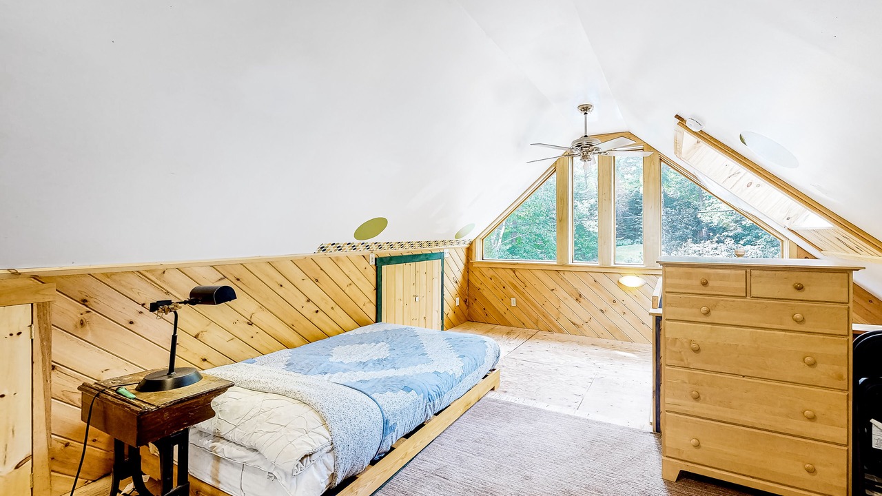 Photo of Bedroom in Northeast Somerset