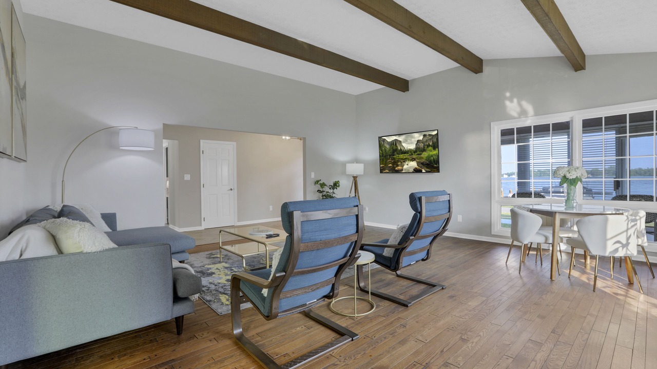 Photo of Livingroom in Buckeye Lake