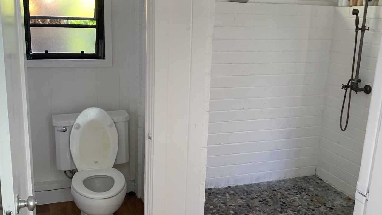 Photo of Bathroom in Waialae Iki Ridge