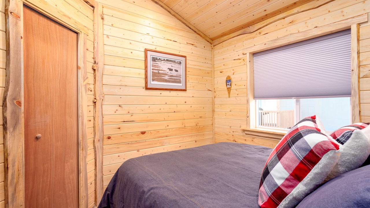 Photo of Bedroom in Valdez
