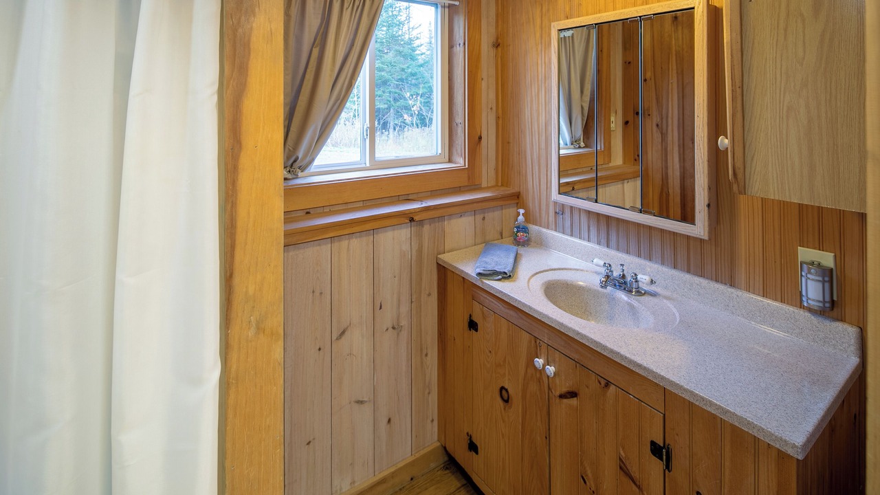 Photo of Bathroom in Franklin County