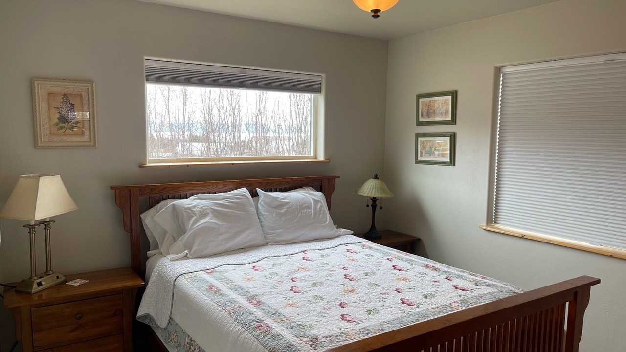 Photo of Bedroom in Kachemak