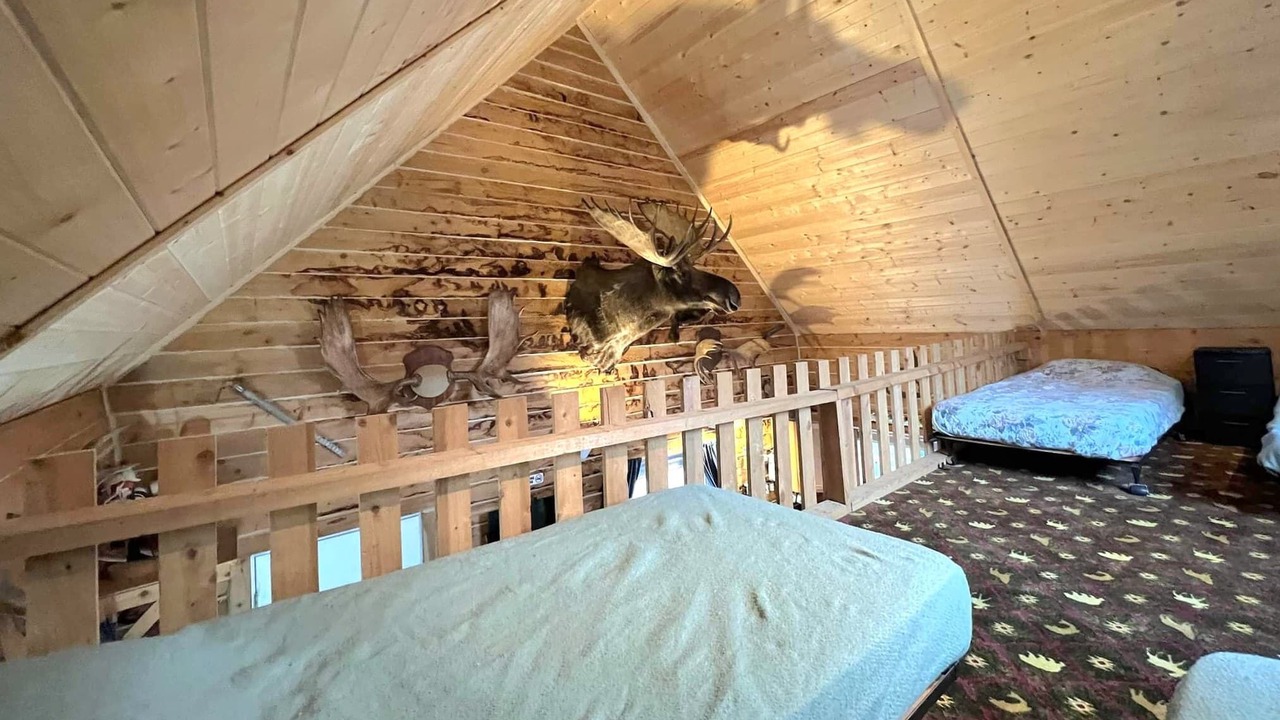 Photo of Bedroom in Ninilchik