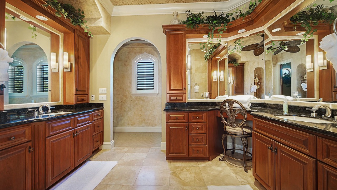 Photo of Bathroom in Yacht Club