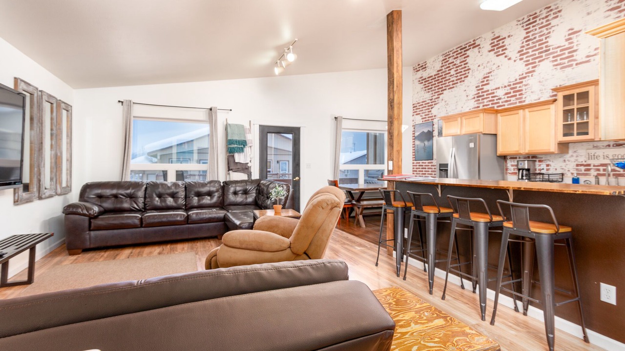 Photo of Livingroom in Valdez