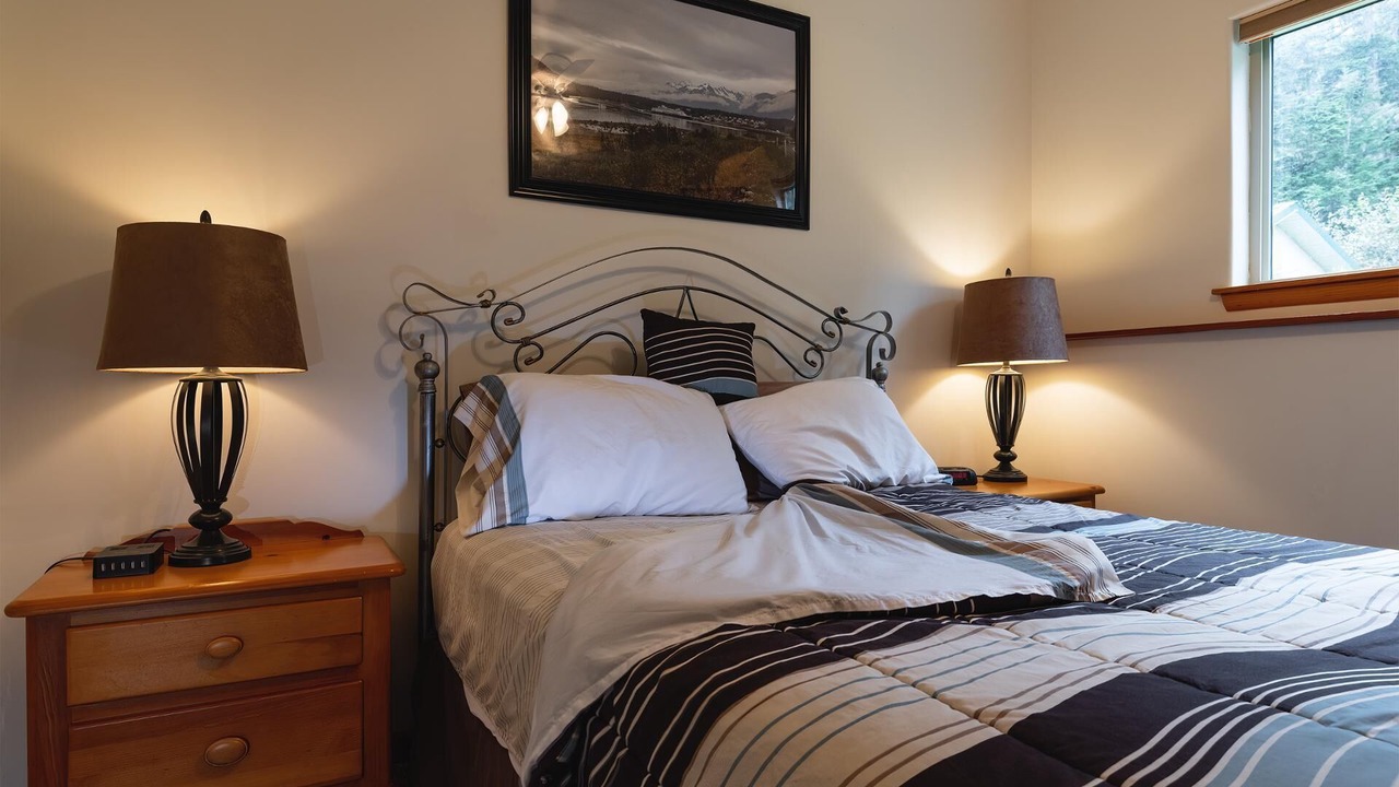 Photo of Bedroom in Haines