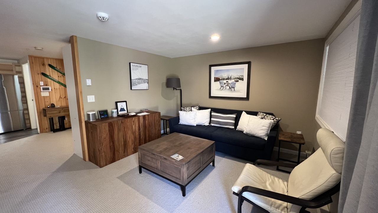 Photo of Livingroom in Carrabassett Valley