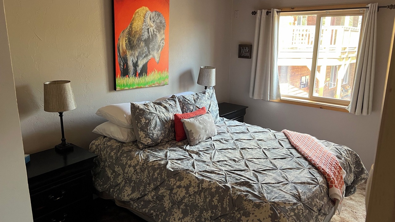 Photo of Bedroom in Kachemak